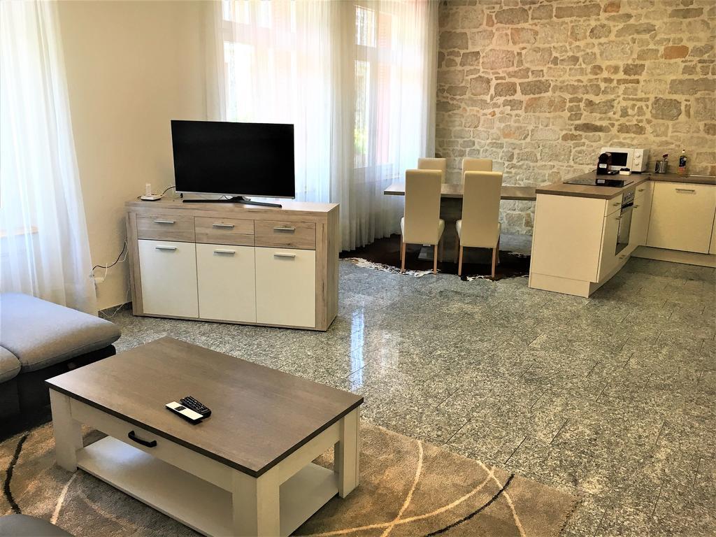 Ariba Aparthotel Basel Bagian luar foto